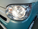 ヘッドライトで、個性も光る 、長く乗っていたい車です。