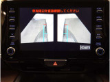 パノラミックビューモニター付きです。車両を上から見たような映像をディスプレイオーディオ画面に表示。運転席からの目視だけでは見にくい、車両周辺の状況をリアルタイムでしっかり確認できます。