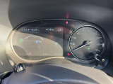 走行距離:24319キロ。走行距離の少ない良好な車両です。