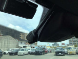 ドライブレコーダー付き!前後2カメラで安心して運転できます。