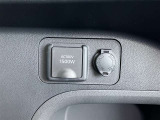 車内に電源コンセントがございます