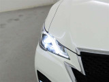 消費電力が少なく長寿命のLEDヘッドランプを装備しております。