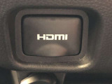 スマホ等と【HDMIケーブル】で接続してナビにスマホの画像を(ミラーリング)表示できます。「YouTube」の動画やゲーム等を楽しむことができます。スマホの機種によりアプリが必要な事があります。