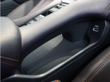 車両本体価格以外に必要な諸費用を含めたお支払総額を表示しています。車両本体価格は安いけれど諸費用が高い!!なんてことにならないよう購入に必要な金額=総額をご確認ください。