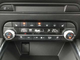 エアコンはオートエアコンです☆快適な空間で運転していただけます☆