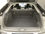 お友達と一緒に行くお買い物でも、荷室があるので、帰りもゆったり帰れそうですね。お子様と一緒のお出掛けでも役立ちそうです。