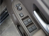 ◆パワーウィンドウスイッチ◆運転席から全席の窓の開閉操作を行うことが出来いつでも換気ができます!