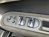 お車でお越しの際は、首都高速6号線・加平ICより5分、環状7号線沿いにございます。