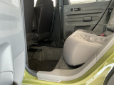 足元は広々♪しっかり内装ルームクリーニングを実施しています。車に自信があるからこそ、是非一度ご来店頂き見てもらえると幸いです。