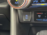 トラクションコントロールとは、すべりやすい路面での発進時や加速時にタイヤの空転を抑え、駆動力確保に貢献する機能です。詳細は販売店スタッフまでおたずねください。
