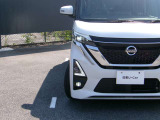 LEDヘッドランプ装備なので、夜間の走行も明るく安全にサポートしてくれます!