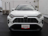 すぐ乗れる中古車も当店はラインナップ!!全車1年距離無制限保証付き!まるまるクリンで内外装キレイ!マイカーローンは最短15分で審査可能!お車のことならまず当店にご相談ください!