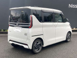 プライバシ-ガラスが装備されています。外を見るときは気にならずに、後方車両から車内が見えにくい設計です。