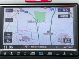 Gathersメモリーナビがついています。CD、DVD、Bluetoothオーディオ、フルセグが視聴できます。