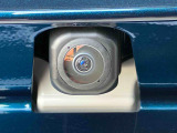 バックカメラで車庫入れラクラク♪♪