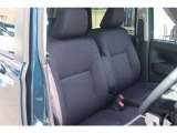 運転席周りになります。疲れにくいシートポジション、安全性を重視した視界性能となっております