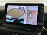 全方位モニターがついています! 車の周囲を360&deg;安全確認できるので、普段の駐車はもちろんの事、縦列駐車や幅寄せの際にも活躍してくれますよ。
