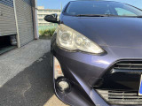 悪天候時にヘッドランプの明かりを補助するフロントフォグランプ付