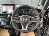 ちょうどいい大きさのハンドルです♪スイスイ運転できますよ♪