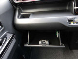 トヨタ認定中古車保証付!(1年間、距離無制限 HV車はHV保証付) 別途延長保証もご用意しております♪ ぜひ現車を確認にご来店ください