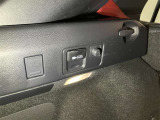 AC100V、1500Wのコンセントを車内に設置。アウトドアや駐車場で野外のコンセントとして利用できます。また、停電などの非常時にも使える便利な機能です!