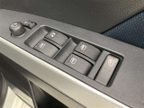 もちろん、パワーウインドウもついております。ワンタッチで窓の開閉が可能です!