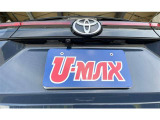 バックカメラが付いているので後方確認が非常にしやすいです。今や運転初心者も熟練者も必須装備!ついていて損はないですね♪