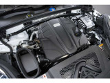 2.9L V型6気筒DOHCツインターボ、440ps/56.1kgm、全長&times;全幅&times;全高mm  4726&times;1927&times;1596mm、車両重量 2000kg
