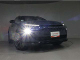 高輝度で点灯速度が速いLEDヘッドライト装備!LEDの明るい光が走行中の視界の確保をサポートして、夜のドライブがより楽しく安全に運転できます♪