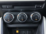 エアコンはオートエアコンです☆快適な空間で運転していただけます☆