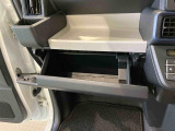 納車前にはプロのメカニックが点検、整備を行いますので安心してお乗り頂けます!!