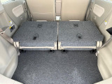 普段のお買い物や通勤、送迎等に十分な荷室スペースを確保しております。セカンドシートを倒すと、大きな荷物の積載も可能です♪