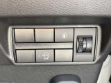運転席付近の操作スイッチ類です!