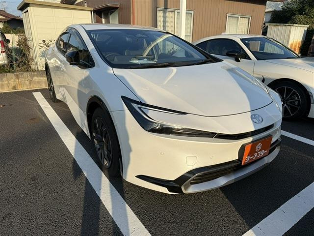 プリウス 2.0 プラグインハイブリッド Z 禁煙車