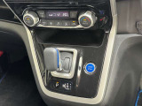 エアコンはオートエアコン★シフトも軽くて運転しやすい!