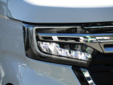 ■LEDヘッドライト■消費電力は少なく、しっかり明るいLEDヘッドライトです♪フロントバンパーにはフォグライトが装着されています!