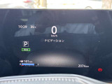 視認性のいい大型スピードメーター