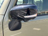 視認性が良い大型ミラー。安全運転に大活躍です!