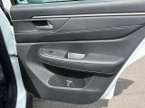 ★もしもの時でも安心の板金工場併設★大切にされている愛車の傷もエイチプラスにお任せください★ご購入いただいたお車以外の車のキズ・へこみも元通り★国家資格を取得しているスタッフが修理いたします★