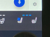 エアシート&ヒーターのスイッチはナビ画面下部です。