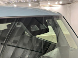 先進技術によってさらに進化した「次世代スマートアシスト」が毎日の運転で感じる不安や緊張を減らし、ヒヤッとするシ-ンを未然に防ぐためにサポ-トします!