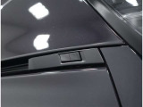 パワーバックドア装備!リヤゲート近くのスイッチを押すだけでバックドアが開閉できます。運転席周りからも開閉の操作ができます♪