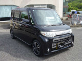 カスタムを得意としておりますので、別途、お好みのナビへの変更、スピーカーやウーファー等オーディオカスタムや、ガラスフィルム貼り(ゴーストフィルム可能)、アルミの変更等、内外装カスタマイズも承ります。