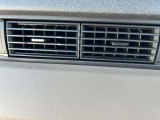 ☆お車についた傷やヘコミ、事故の修理もハヤシにお任せください。自社鈑金工場で修理ができますの安心です☆