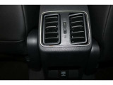 この度は当社の車両をご覧頂き誠に有難うございます。ご不明な所がございましたら何なりとお申し付け下さいませ。フリーダイヤル 0120-720-025