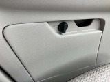 車検証をしまう専用のスペースがあるのでその他の収納スペースを無駄にすることなく有効活用できます。