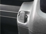 【フック】買い物袋やゴミ袋をひっかけるのに便利です。U-Select交野までお越しください。までお越しください。