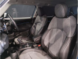 MINIは様々なオリジナルを作ることのできるお車です。専用のシートカバーも作成可能で御座いますので、ご希望の仕様など御座いましたらご相談くださいませ。きっとご希望のシートカバーの作成が可能です。