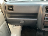 屋上展示場に常に50台以上の車両をご用意!お気に入りの1台が見つかるかも!?