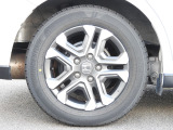 ★右後タイヤ★見栄えが良く足元が引き立つので、車全体のイメージがアップします!タイヤ詳細 185/65R15インチで、新品タイヤを装着しています。